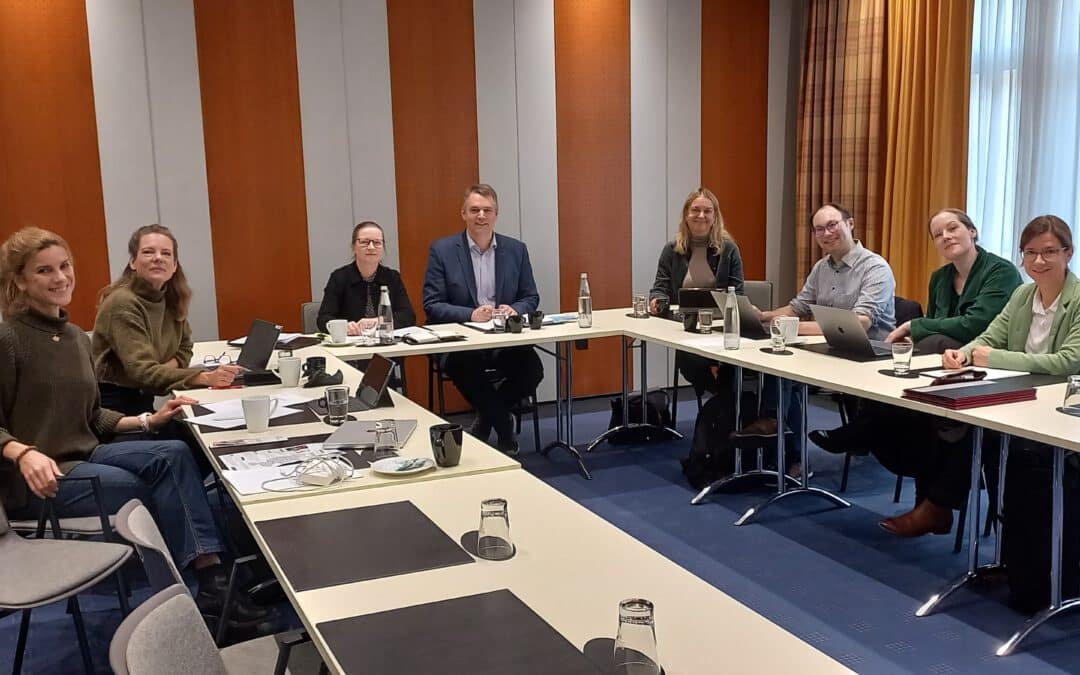 Digitalität, KI und Demokratiearbeit als Schwerpunkte: Neuer Vorstand konstituiert sich